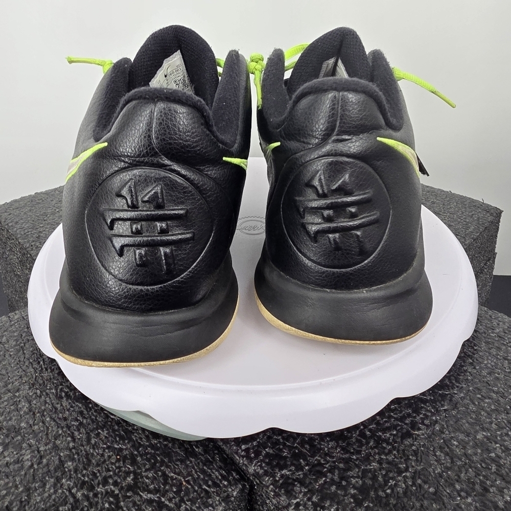 Nike Kyrie Low 2 Black Metallic Silver Cyber BQ3060-001 Men's 11 Shoes Sneakers - Picture 6 of 9